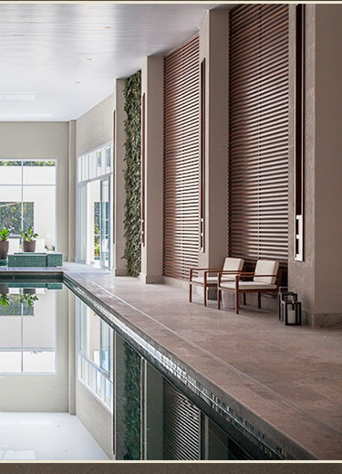 foto da piscina descoberta