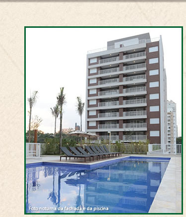 Foto da fachada e da piscina