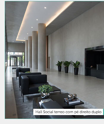 Hall Social terreo com pé direito duplo